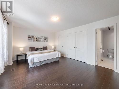 27 Scarlet Way, Bradford West Gwillimbury, ON - Indoor Photo Showing Bedroom