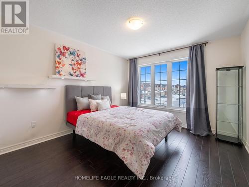 27 Scarlet Way, Bradford West Gwillimbury, ON - Indoor Photo Showing Bedroom