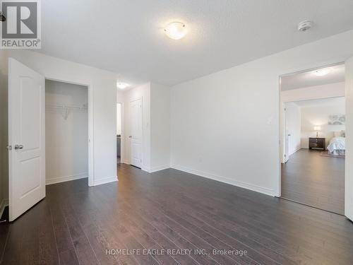 27 Scarlet Way, Bradford West Gwillimbury, ON - Indoor Photo Showing Other Room