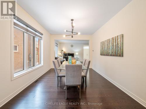 27 Scarlet Way, Bradford West Gwillimbury, ON - Indoor Photo Showing Dining Room