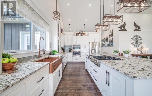 44 Ball Point Road, Kawartha Lakes (Mariposa), ON - Indoor Photo Showing Kitchen With Upgraded Kitchen