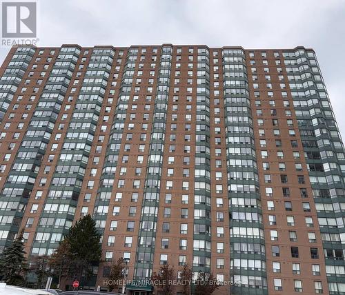 711 - 135 Hillcrest Avenue, Mississauga, ON - Outdoor With Facade