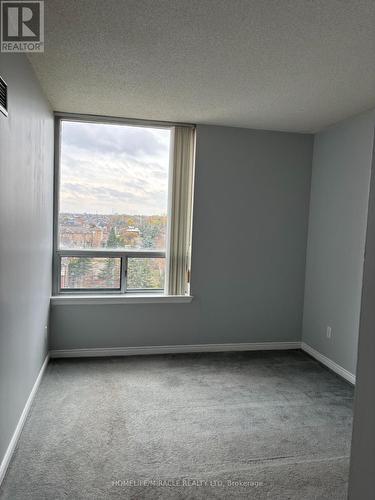 711 - 135 Hillcrest Avenue, Mississauga, ON - Indoor Photo Showing Other Room