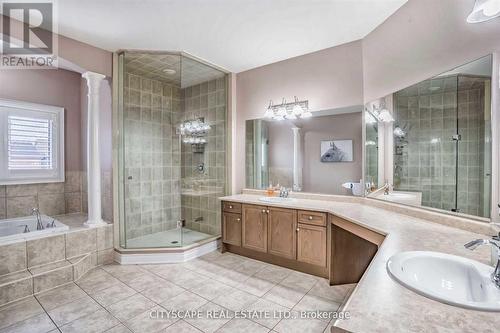 3274 Erin Centre Boulevard, Mississauga, ON - Indoor Photo Showing Bathroom