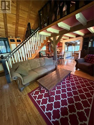 622 Pineflat, Westree, ON 