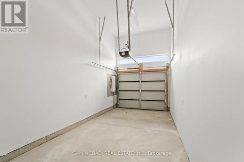 175 Margaret Avenue, Hamilton, ON - Indoor Photo Showing Garage