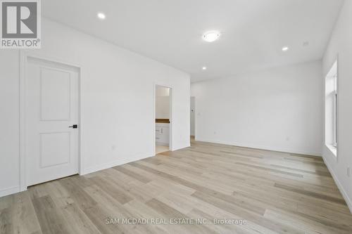 175 Margaret Avenue, Hamilton, ON - Indoor Photo Showing Other Room