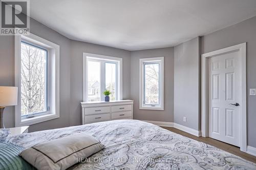157 Glenholme Avenue, Toronto, ON - Indoor Photo Showing Bedroom