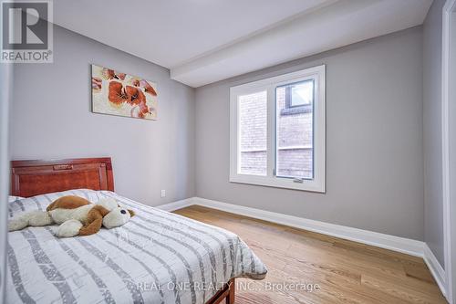 157 Glenholme Avenue, Toronto, ON - Indoor Photo Showing Bedroom