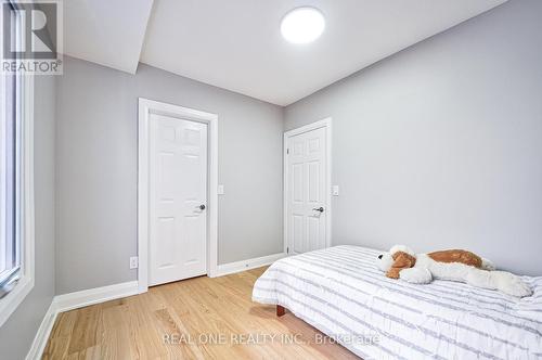 157 Glenholme Avenue, Toronto, ON - Indoor Photo Showing Bedroom