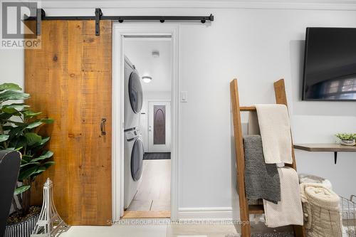 2035 Craig Road, Innisfil, ON - Indoor