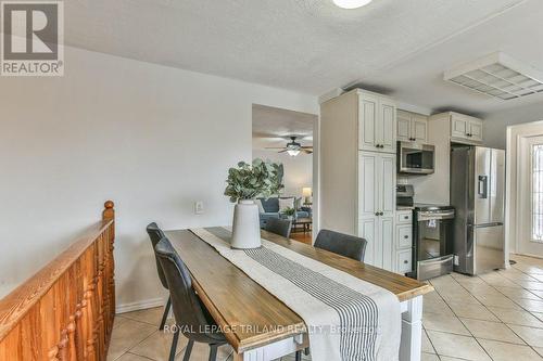 960 Osgoode Drive, London South (South Y), ON - Indoor