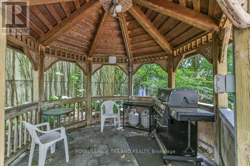 505 - 500 Talbot Street, London East (East F), ON -  With Exterior