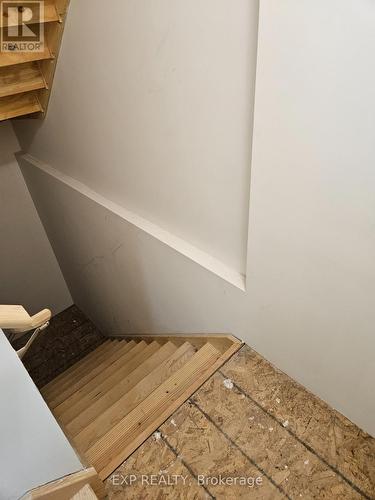 180 Sunflower Place, Welland, ON - Indoor Photo Showing Other Room