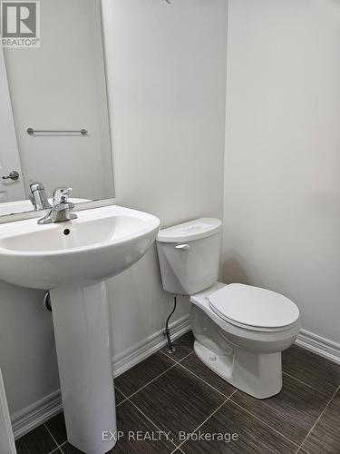 180 Sunflower Place, Welland, ON - Indoor Photo Showing Bathroom