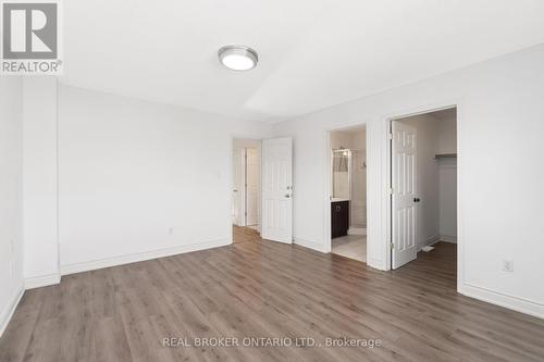 3 A Southpark Drive, Ottawa, ON - Indoor Photo Showing Other Room