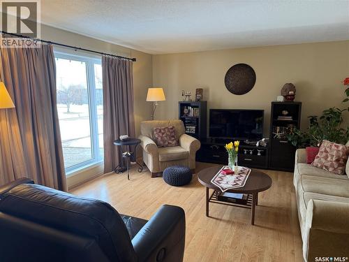 421 Logan Avenue, White Fox, SK - Indoor Photo Showing Living Room