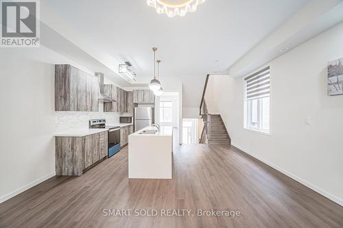13 Armillo Place, Markham, ON - Indoor Photo Showing Kitchen