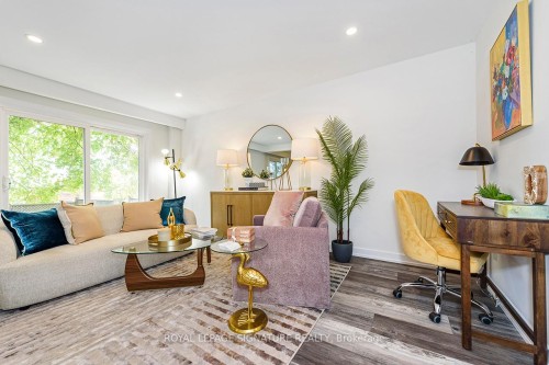 41-88 Tunbridge Crescent, Hamilton, ON - Indoor Photo Showing Living Room