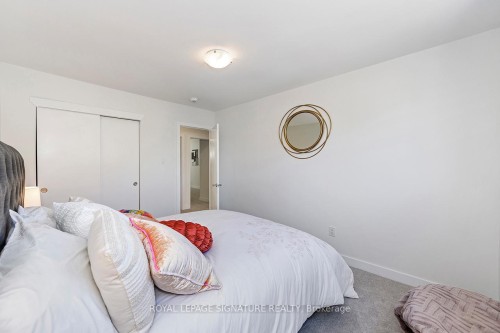 41-88 Tunbridge Crescent, Hamilton, ON - Indoor Photo Showing Bedroom