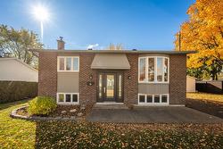 86 Rue Deslauriers  Beloeil, QC J3G 3E1