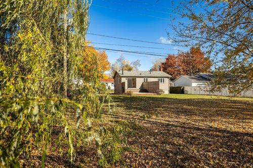 Backyard - 86 Rue Deslauriers, Beloeil, QC - Outdoor