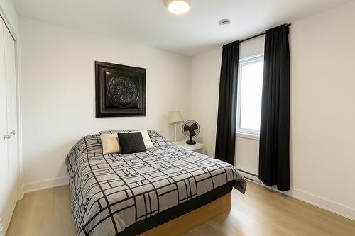 Chambre à coucher - 303-868 Boul. De L'Ange-Gardien, L'Assomption, QC - Indoor Photo Showing Bedroom