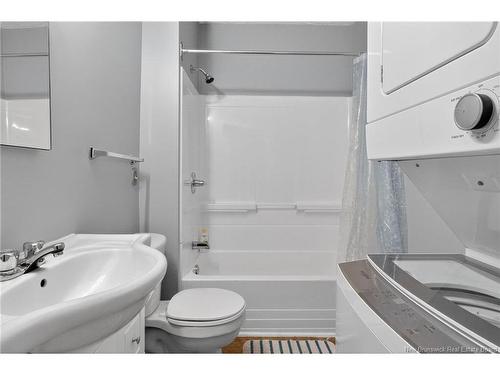 400-408 Mountain Rd, Moncton, NB 