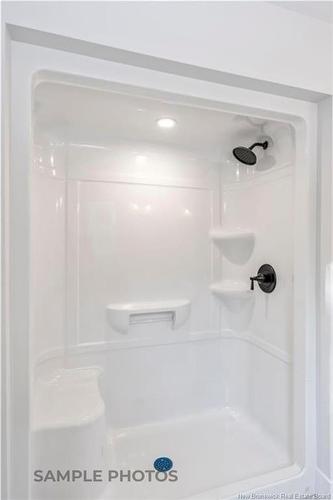 94 Adrienne Crt, Dieppe, NB 