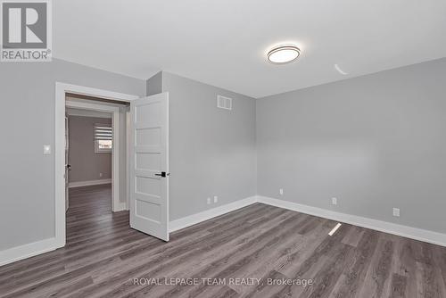 12 Largo Crescent, Ottawa, ON - Indoor Photo Showing Other Room