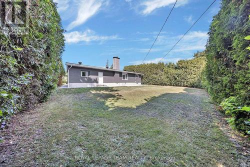 12 Largo Crescent, Ottawa, ON - Outdoor