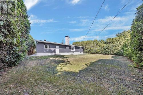 12 Largo Crescent, Ottawa, ON - Outdoor