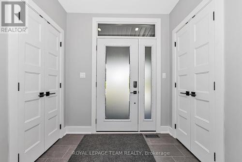 12 Largo Crescent, Ottawa, ON - Indoor Photo Showing Other Room