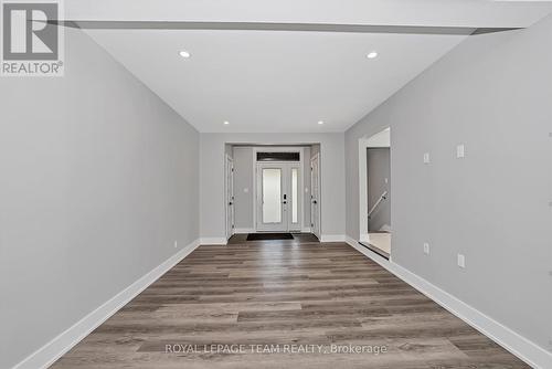 12 Largo Crescent, Ottawa, ON - Indoor Photo Showing Other Room