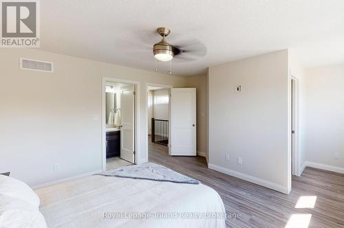 Unit A - 137 Wimpole Street, West Perth (Mitchell), ON - Indoor Photo Showing Bedroom