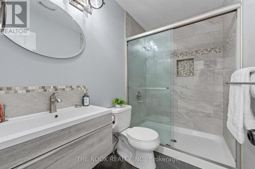 288 Collison Crescent, Peterborough (Ashburnham Ward 4), ON - Indoor Photo Showing Bathroom