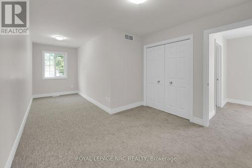 CUTE PLACE FOR A DESK UNDER THE WINDOW - 58 Queens Circle, Fort Erie (Crystal Beach), ON - Indoor Photo Showing Other Room