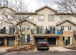 9 PANORAMA PRIVATE  Ottawa, ON K1Y 4X1