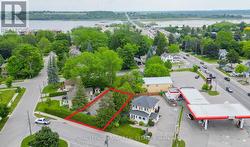 25 WILBUR AVENUE  Scugog (Port Perry), ON L9L 1J4