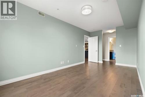 103 5303 Universal Crescent, Regina, SK - Indoor Photo Showing Other Room