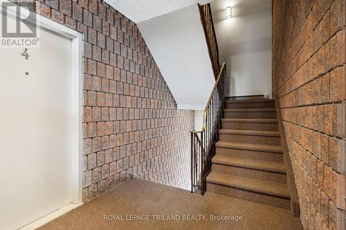 221 Highview Drive, St. Thomas, ON - Indoor Photo Showing Other Room