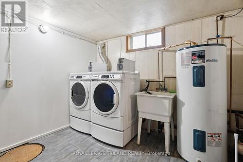 221 Highview Drive, St. Thomas, ON - Indoor Photo Showing Laundry Room