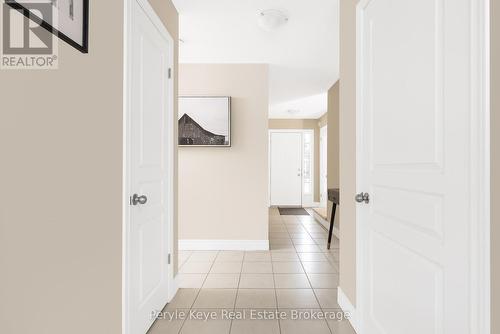 65 Fieldstream Chase, Bracebridge (Macaulay), ON - Indoor Photo Showing Other Room