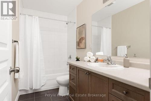 65 Fieldstream Chase, Bracebridge (Macaulay), ON - Indoor Photo Showing Bathroom