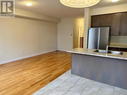 6 Lavender Road, Thorold (Hurricane/Merrittville), ON - Indoor Photo Showing Kitchen With Double Sink