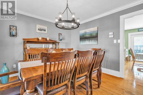 1548 Troika Court, Mississauga (Lorne Park), ON - Indoor Photo Showing Dining Room