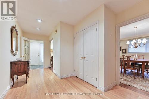 20 Widdicombe Hill, Toronto, ON - Indoor Photo Showing Other Room