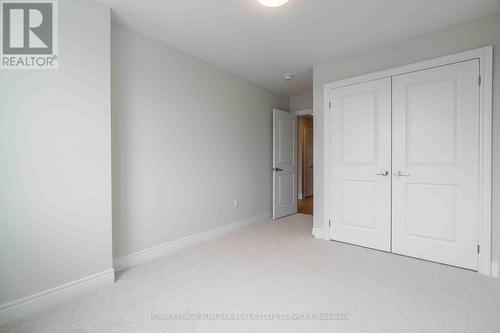 19 - 2184 Postmaster Drive, Oakville, ON - Indoor Photo Showing Other Room