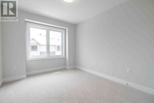 19 - 2184 Postmaster Drive, Oakville, ON - Indoor Photo Showing Other Room