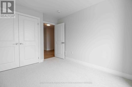 19 - 2184 Postmaster Drive, Oakville, ON - Indoor Photo Showing Other Room